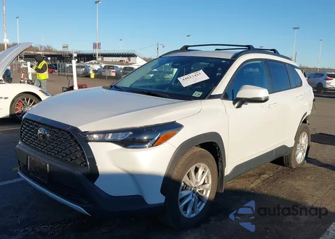 2023 Toyota Corolla Cross Le from USA, damaged, VIN 7MUCAABG3PV069028